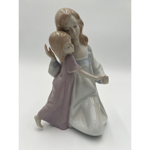 Vintage Porcelain Meico Mother and Daughter Figurine by Paul‎ Sebastian 1990 - Picture 1 of 3
